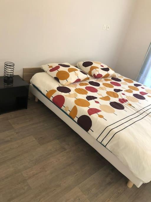 Superbe Appartement En Plein Centre Ville. La Roche-sur-Yon Εξωτερικό φωτογραφία