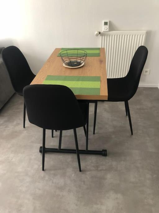 Superbe Appartement En Plein Centre Ville. La Roche-sur-Yon Εξωτερικό φωτογραφία
